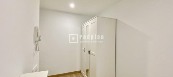 2 bedrooms Apartment in Sants-Montjuic, Spain No. 81427 36