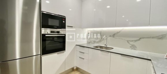 2 bedrooms Apartment in Sants-Montjuic, Spain No. 81427 14