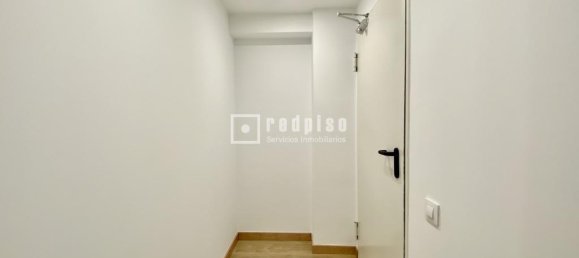 2 bedrooms Apartment in Sants-Montjuic, Spain No. 81427 38