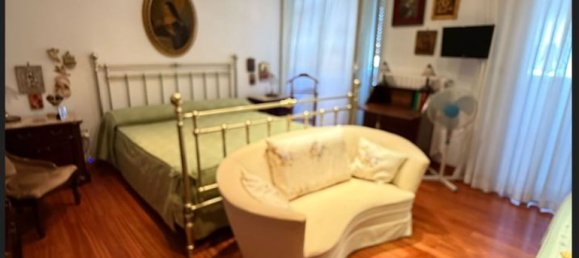 Penthouse T4 em Bari, Italy N.º 376008 13