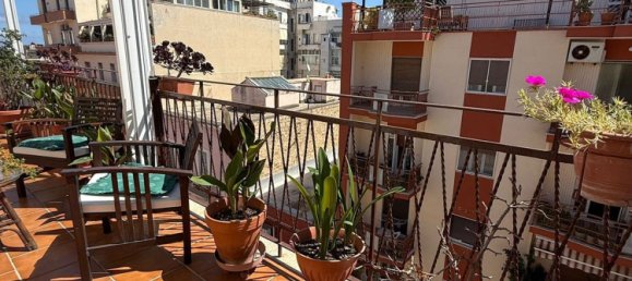 Penthouse T4 em Bari, Italy N.º 376008 3