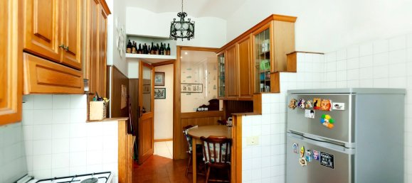 5 rooms Apartment in Rome, Italy No. 218454 9