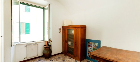 5 rooms Apartment in Rome, Italy No. 218454 5