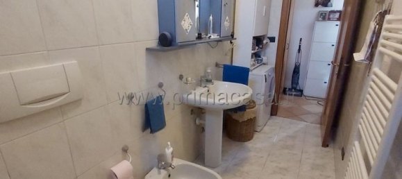 3-salle Appartement à Verona, Italy No. 227276 6