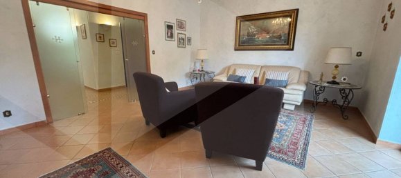 Apartamento de 4 habitaciónes en Altamura, Italy No. 19690 7