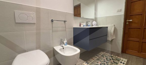 Apartamento de 4 habitaciónes en Altamura, Italy No. 19690 19