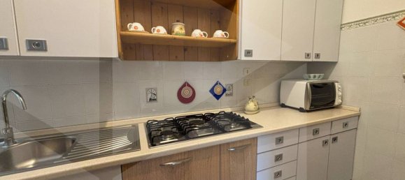 Apartamento de 4 habitaciónes en Altamura, Italy No. 19690 13