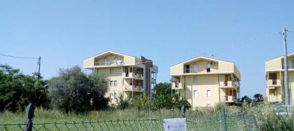5600m² Land in Montesilvano, Italy No. 70191 14
