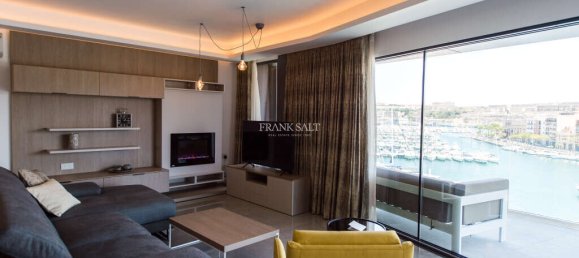 Apartamento de 3 dormitorios en Ta' Xbiex, Malta No. 9768 4