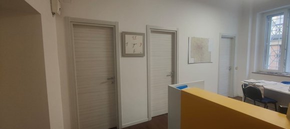 3 rooms Apartment in Foggia, Italy No. 270376 15