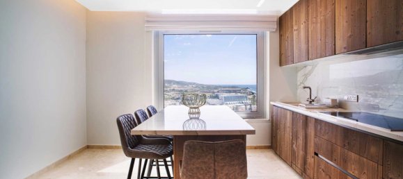 4 bedrooms Apartment in Pyrgos, Cyprus No. 23076 8