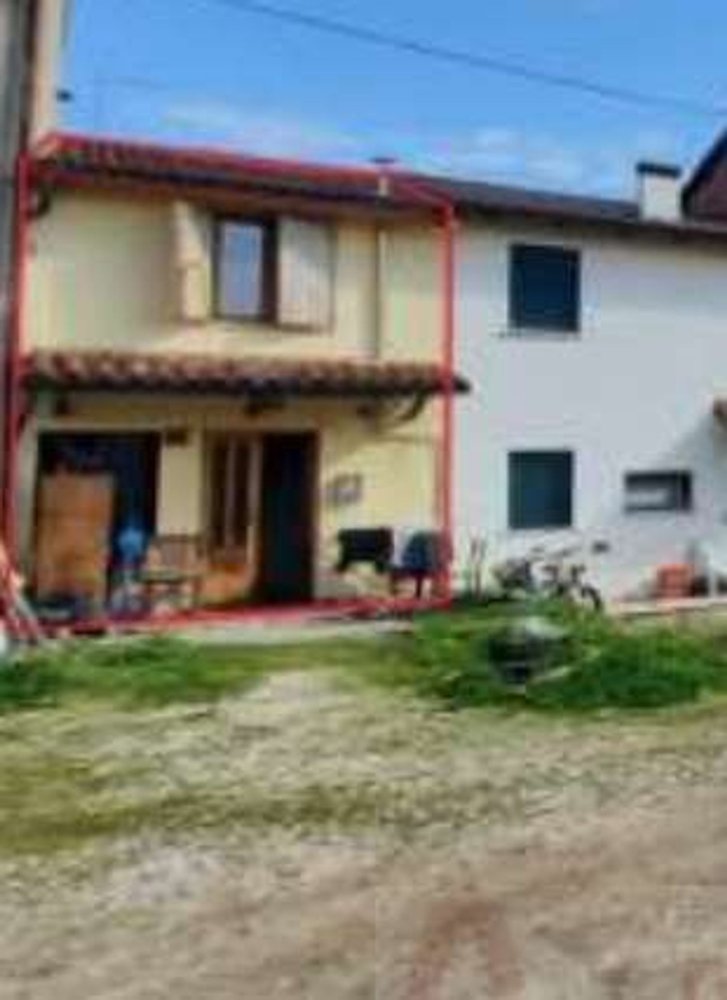 3 غرف نوم شقة في Arzignano, Italy رقم 325598