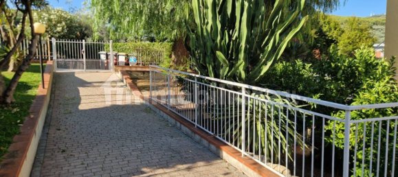 1 bedroom Apartment in San Bartolomeo al Mare, Italy No. 304230 14