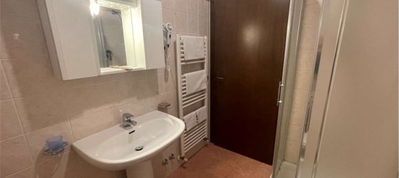 Casa de 11 divisões em Carpi, Italy N.º 61154 4