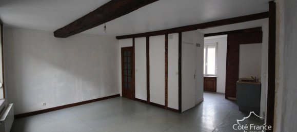 2 Schlafzimmer Haus in Fumay, France, Nr. 76003 6