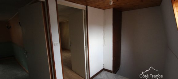 2 Schlafzimmer Haus in Fumay, France, Nr. 76003 8