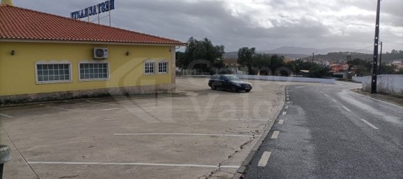 420m² Commercial property in Sintra, Portugal No. 182690 5