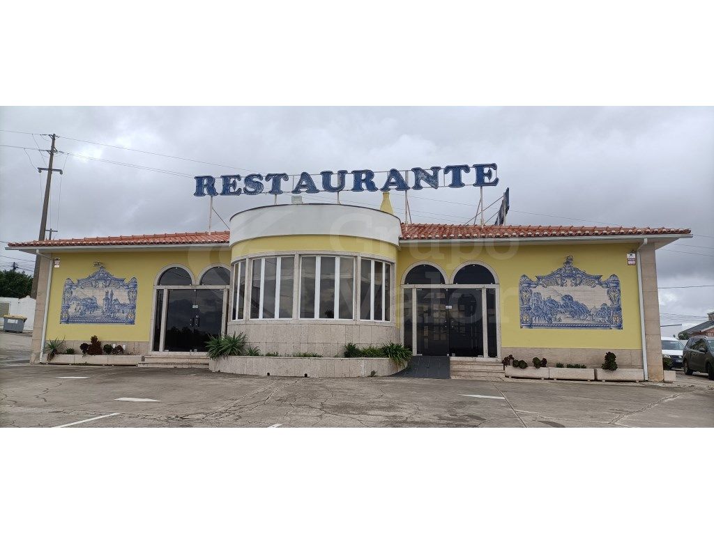 420m² Commercial property in Sintra, Portugal No. 182690