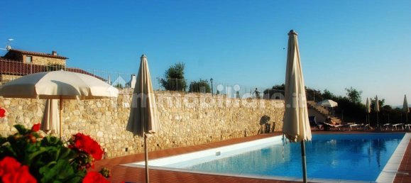500m² Hotel in Volterra, Italy No. 154056 13