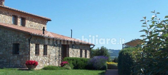500m² Hotel in Volterra, Italy No. 154056 3