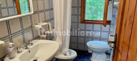 Apartamento de 3 dormitorios en Abetone Cutigliano, Italy No. 201896 20