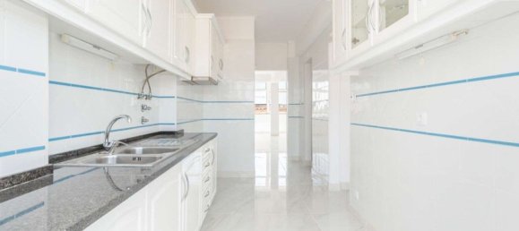 3 bedrooms Apartment in Cascais, Portugal No. 67019 9