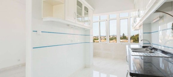 3 bedrooms Apartment in Cascais, Portugal No. 67019 10