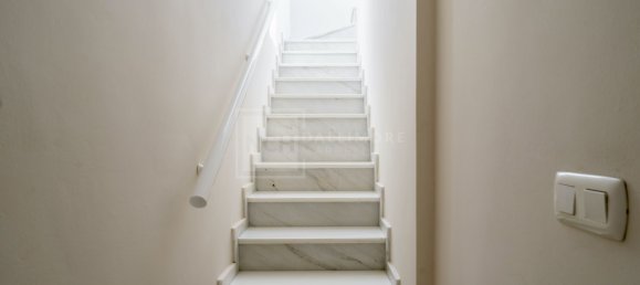 3 bedrooms Penthouse in Marbella, Spain No. 24098 32