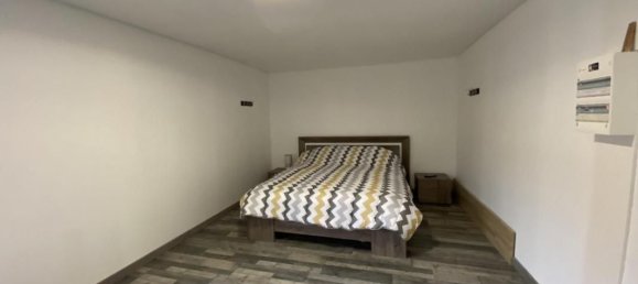 Adosado de 4 dormitorios en Saulnay, France No. 80057 4