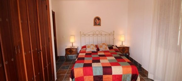 7 bedrooms House in Frigiliana, Spain No. 106585 4