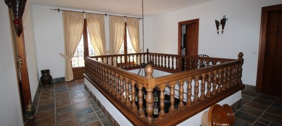 7 bedrooms House in Frigiliana, Spain No. 106585 18