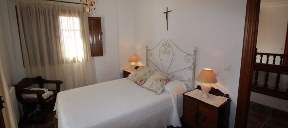 7 bedrooms House in Frigiliana, Spain No. 106585 8