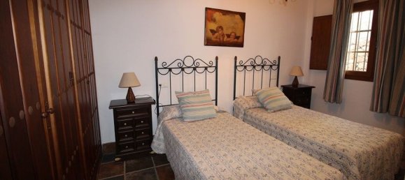 7 bedrooms House in Frigiliana, Spain No. 106585 10