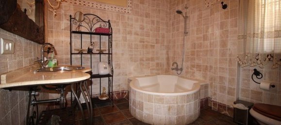 7 bedrooms House in Frigiliana, Spain No. 106585 11