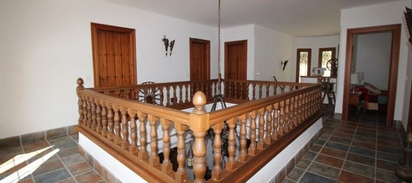 7 bedrooms House in Frigiliana, Spain No. 106585 2