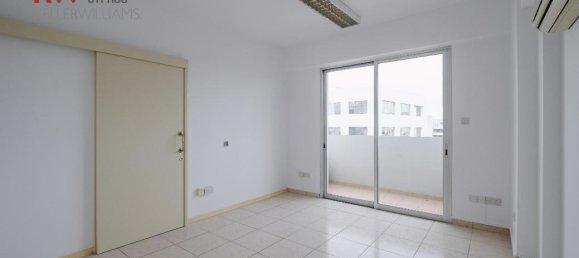 Офис 184м² в Никосия, Кипр № 26007 14