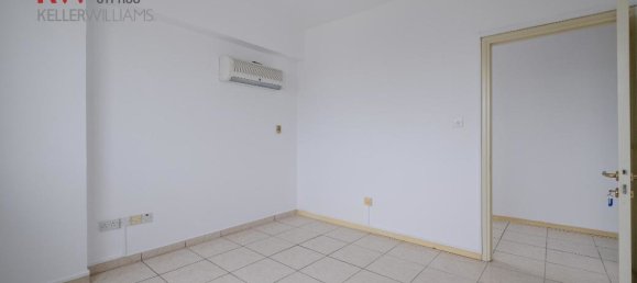 Офис 184м² в Никосия, Кипр № 26007 7