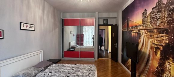 3 bedrooms Apartment in Baku, Azerbaijan No. 1752 3