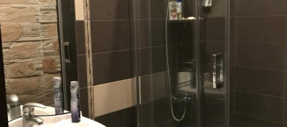 3 bedrooms Apartment in Baku, Azerbaijan No. 1752 9