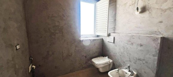 1 bedroom Apartment in Seregno, Italy No. 324826 12