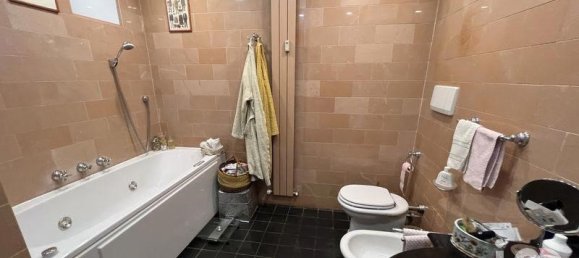 4 Schlafzimmer Penthouse in Turin, Italy, Nr. 50977 9