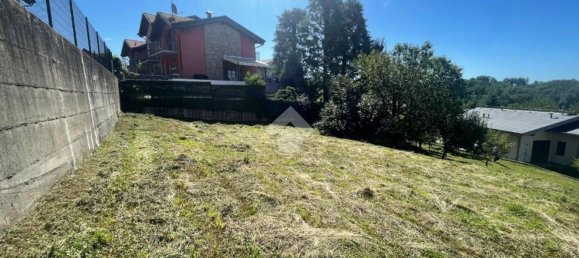 1009m² Land in Villa d'Almè, Italy No. 258408 3