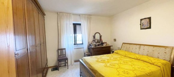 25 rooms Castles in Gubbio, Italy No. 310933 11