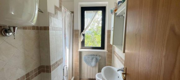 25 rooms Castles in Gubbio, Italy No. 310933 13