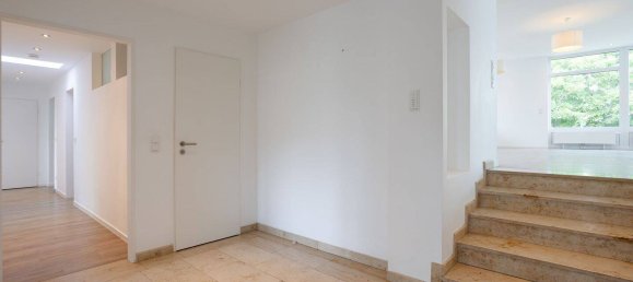 7 bedrooms Bungalow in Frankfurt am Main, Germany No. 340229 4