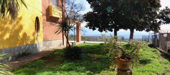 7-Zimmer Villa in Eboli, Italy, Nr. 163901 3