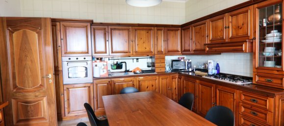 7-Zimmer Villa in Eboli, Italy, Nr. 163901 25