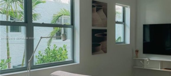 1 dormitorio propiedad comercial en alquiler en Miami, Miami-Dade, Florida, USA № 615374 6