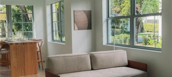 1 dormitorio propiedad comercial en alquiler en Miami, Miami-Dade, Florida, USA № 615374 7