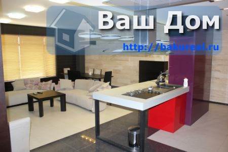 4 bedrooms Apartment in Khatay, Azerbaijan No. 502